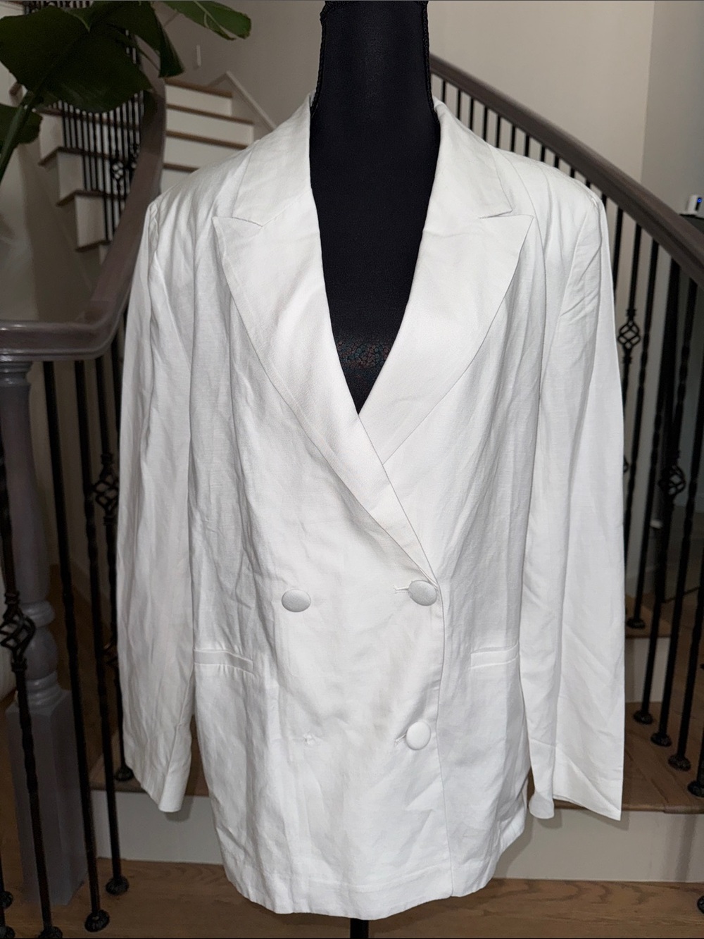 Oversize Steve Madden Classic White Double-Breasted Women's Blazer (size medium)